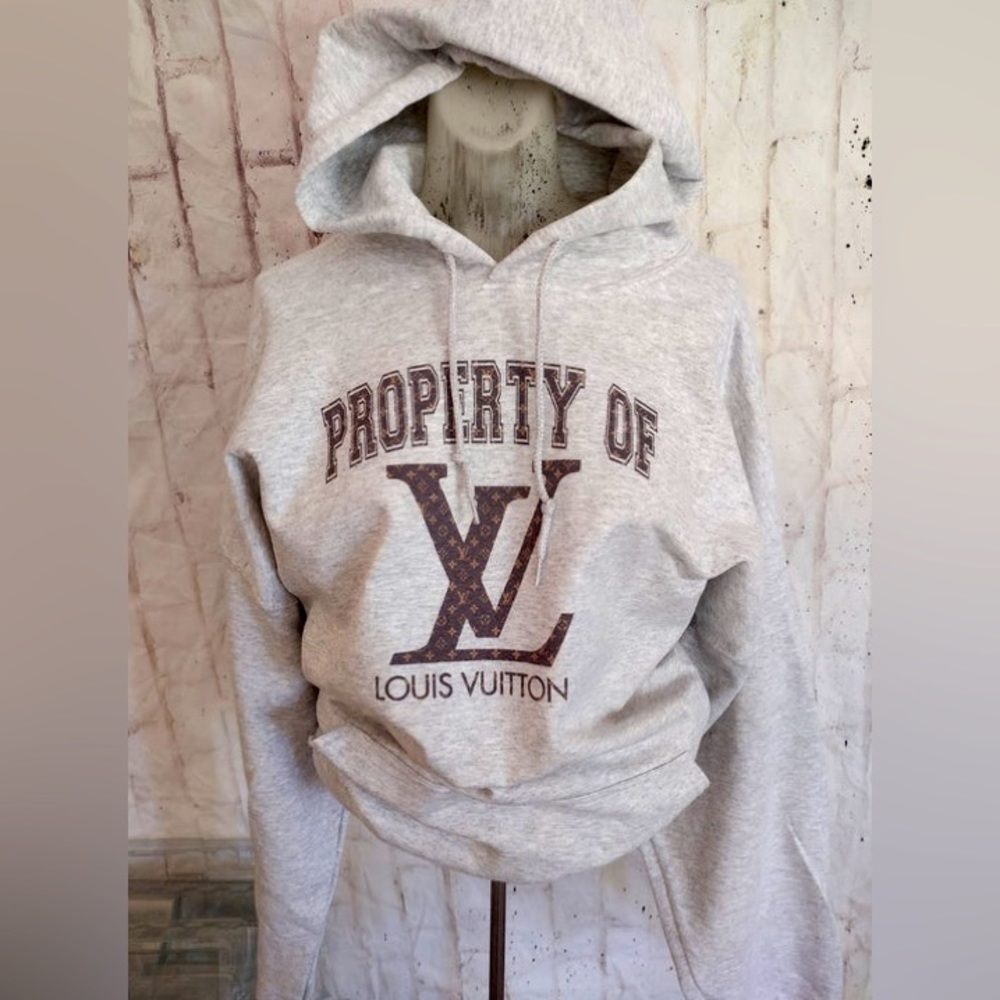 HOODED SWEATSHIRT Property Of L V DrawString Hoodie Sweatshirt ❌NO OFFERS❌ - Picture 1 of 13